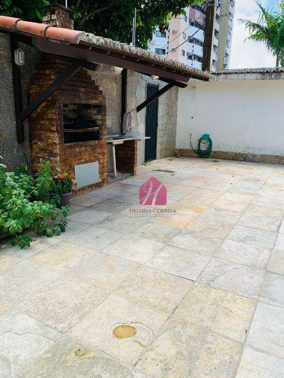 Apartamento à venda com 3 quartos, 200m² - Foto 7