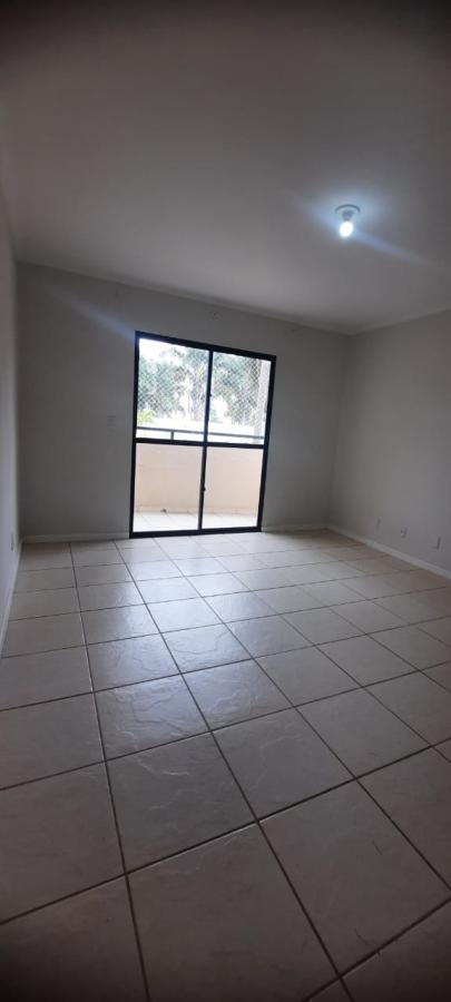 Apartamento à venda com 3 quartos, 70m² - Foto 1