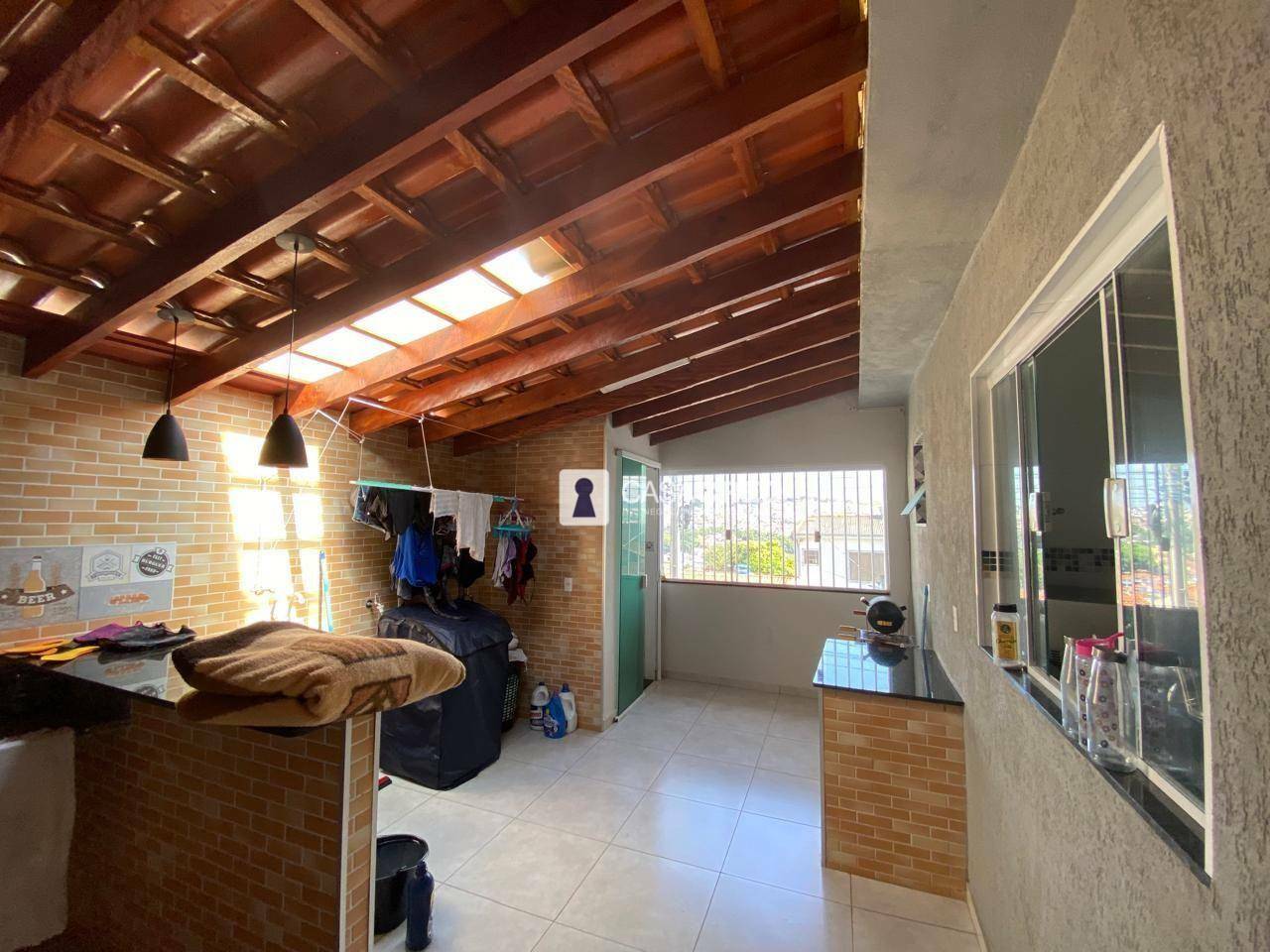 Casa à venda com 3 quartos, 300m² - Foto 21