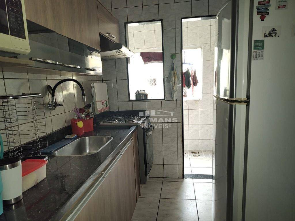 Apartamento à venda com 2 quartos, 57m² - Foto 10