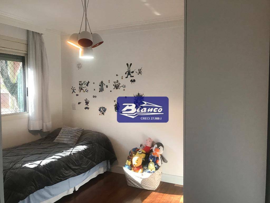 Apartamento à venda com 3 quartos, 200m² - Foto 7