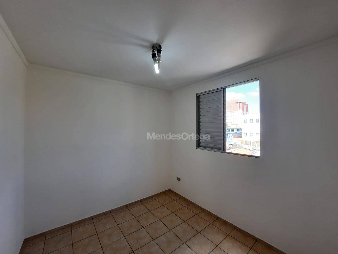 Apartamento para alugar com 2 quartos, 48m² - Foto 6