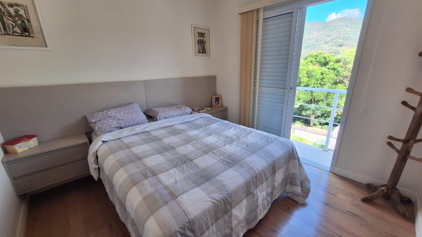 Casa à venda com 3 quartos, 192m² - Foto 6