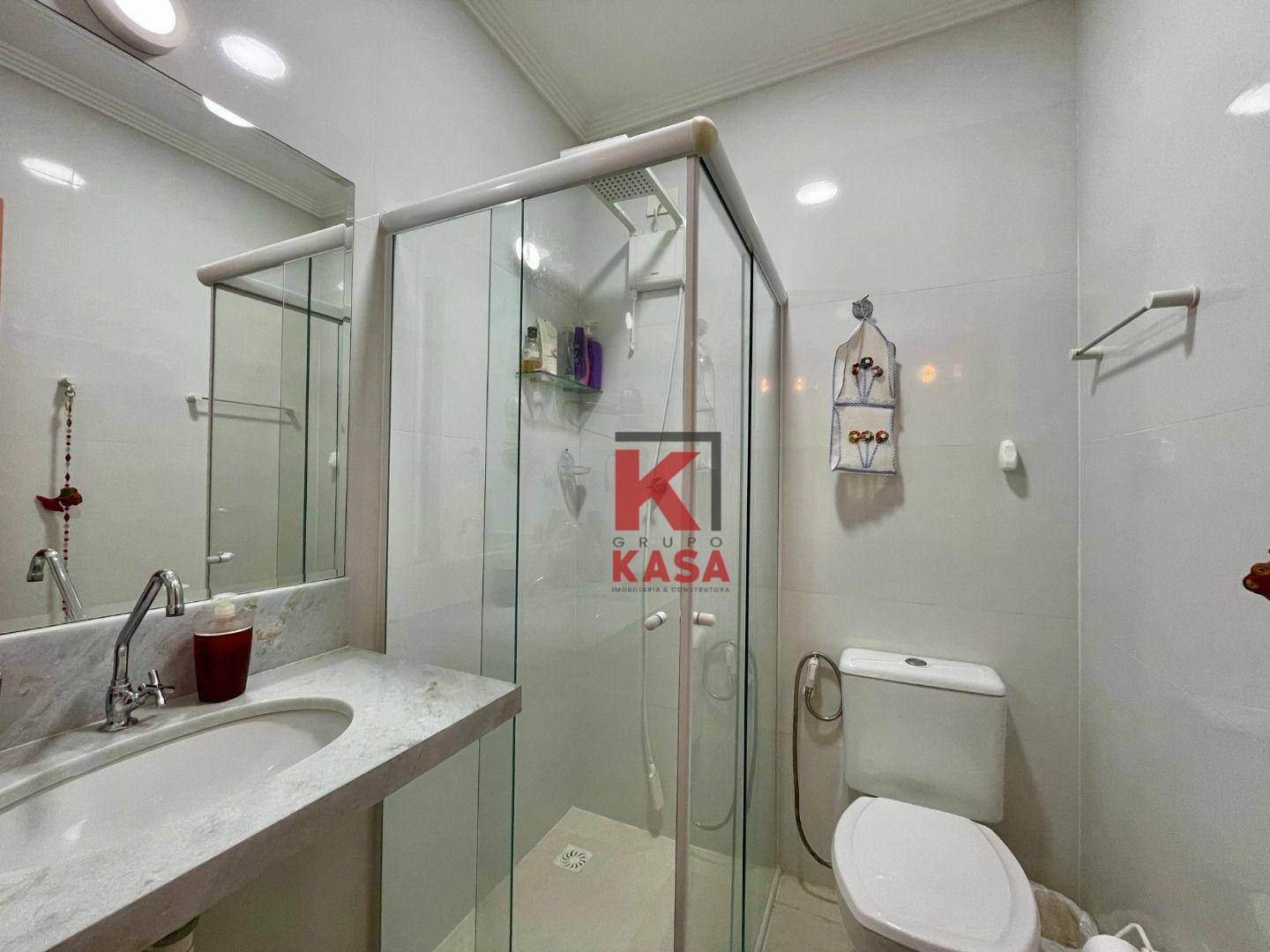 Casa à venda com 2 quartos, 103m² - Foto 8