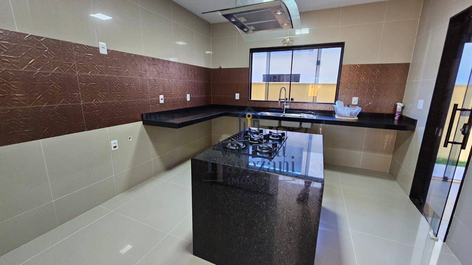 Casa de Condomínio à venda com 4 quartos, 266m² - Foto 13