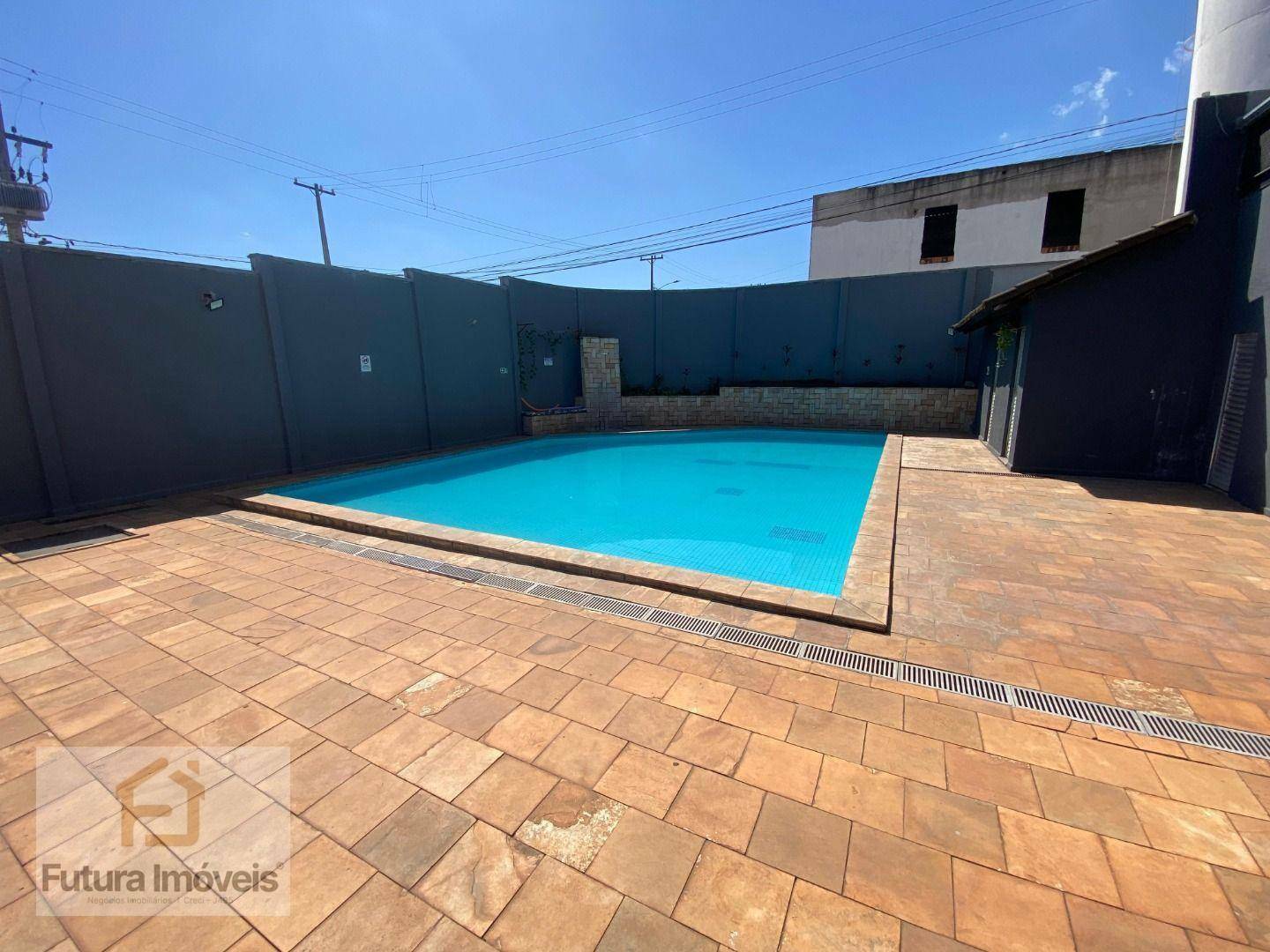 Apartamento para alugar com 2 quartos, 50m² - Foto 18