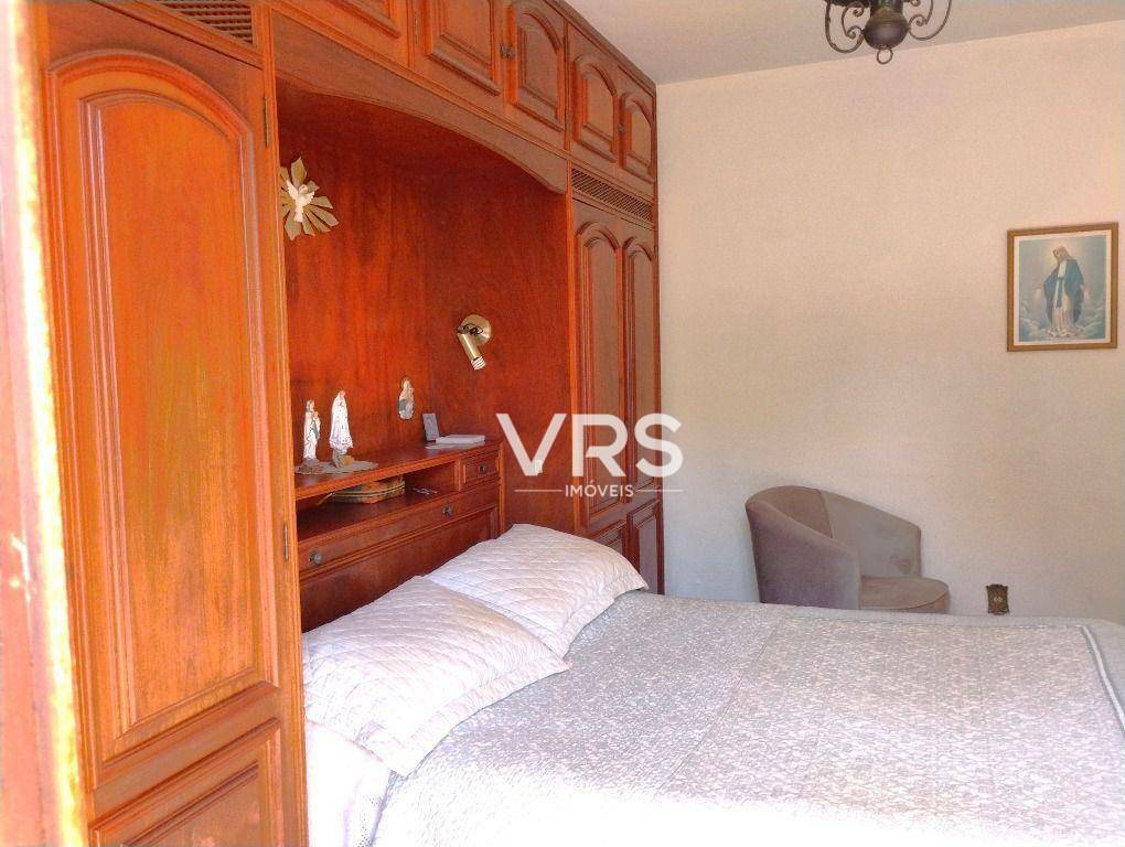 Casa à venda com 3 quartos, 182m² - Foto 24