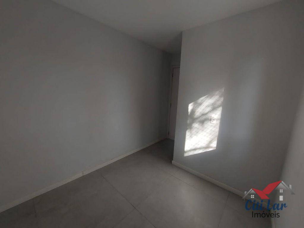 Apartamento à venda com 2 quartos, 43m² - Foto 20