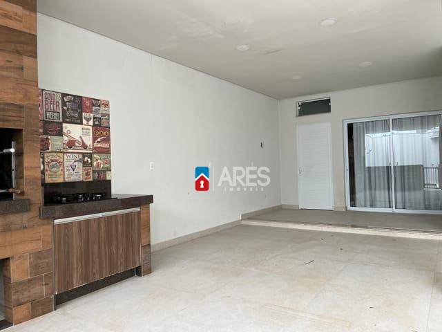 Casa à venda com 4 quartos, 301m² - Foto 9
