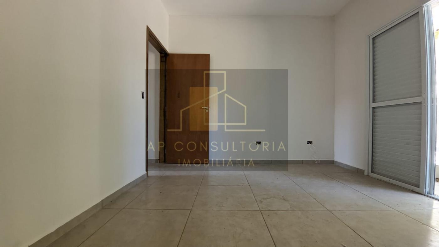 Casa à venda com 2 quartos, 67m² - Foto 3