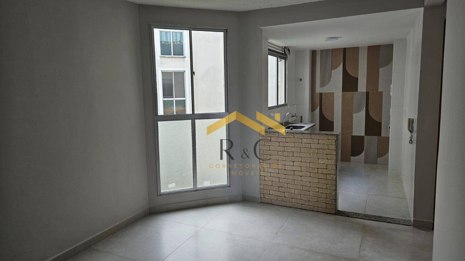 Apartamento à venda com 2 quartos, 42m² - Foto 4