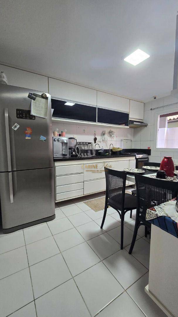 Casa de Condomínio à venda com 4 quartos, 374m² - Foto 17