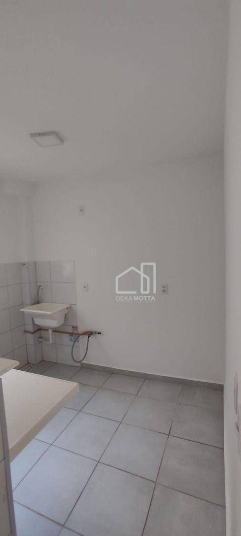 Apartamento à venda com 2 quartos, 40m² - Foto 14