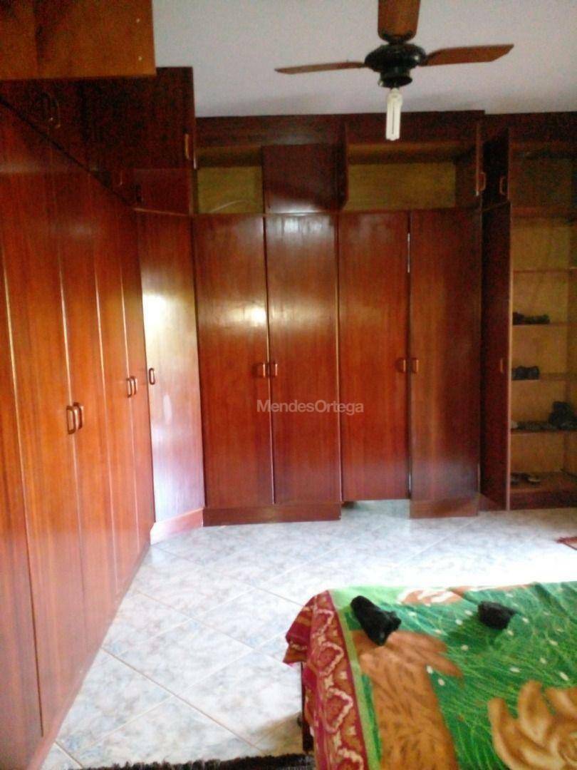 Chácara à venda com 4 quartos, 900m² - Foto 5