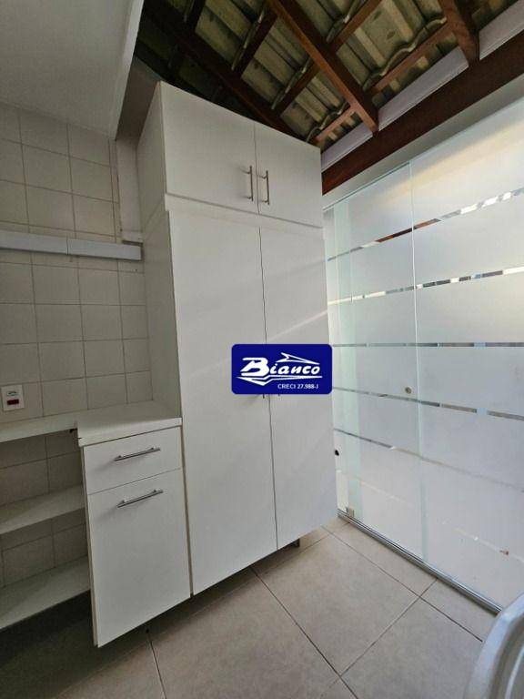 Sobrado à venda com 3 quartos, 100m² - Foto 12