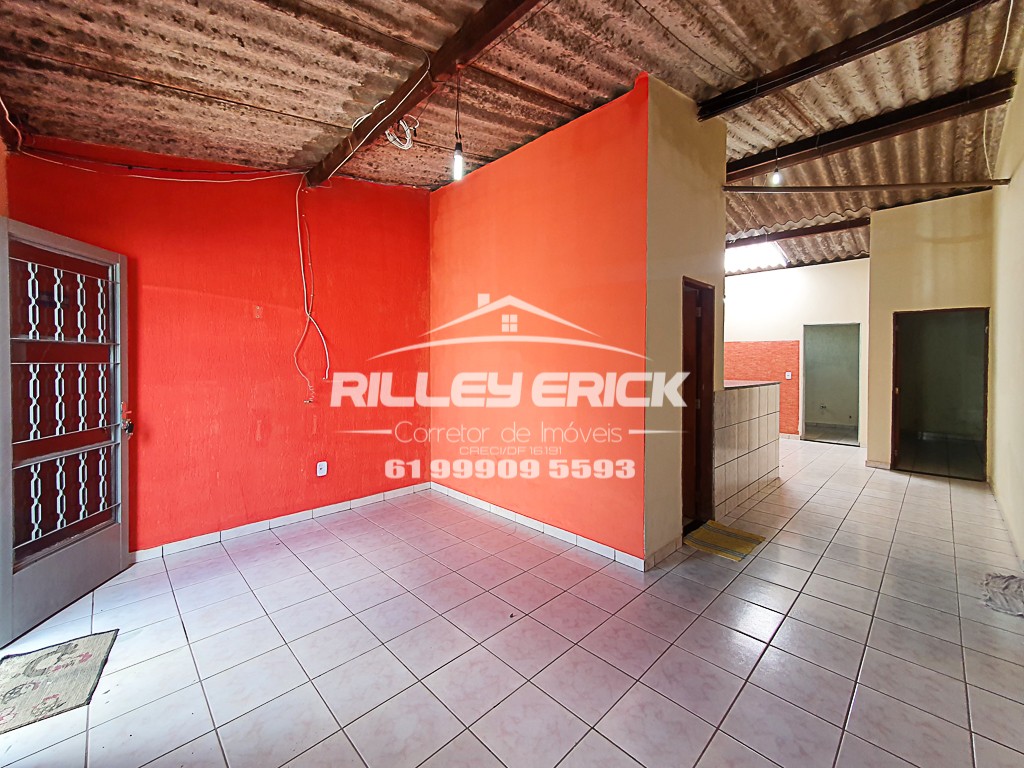 Casa à venda com 3 quartos, 90m² - Foto 3