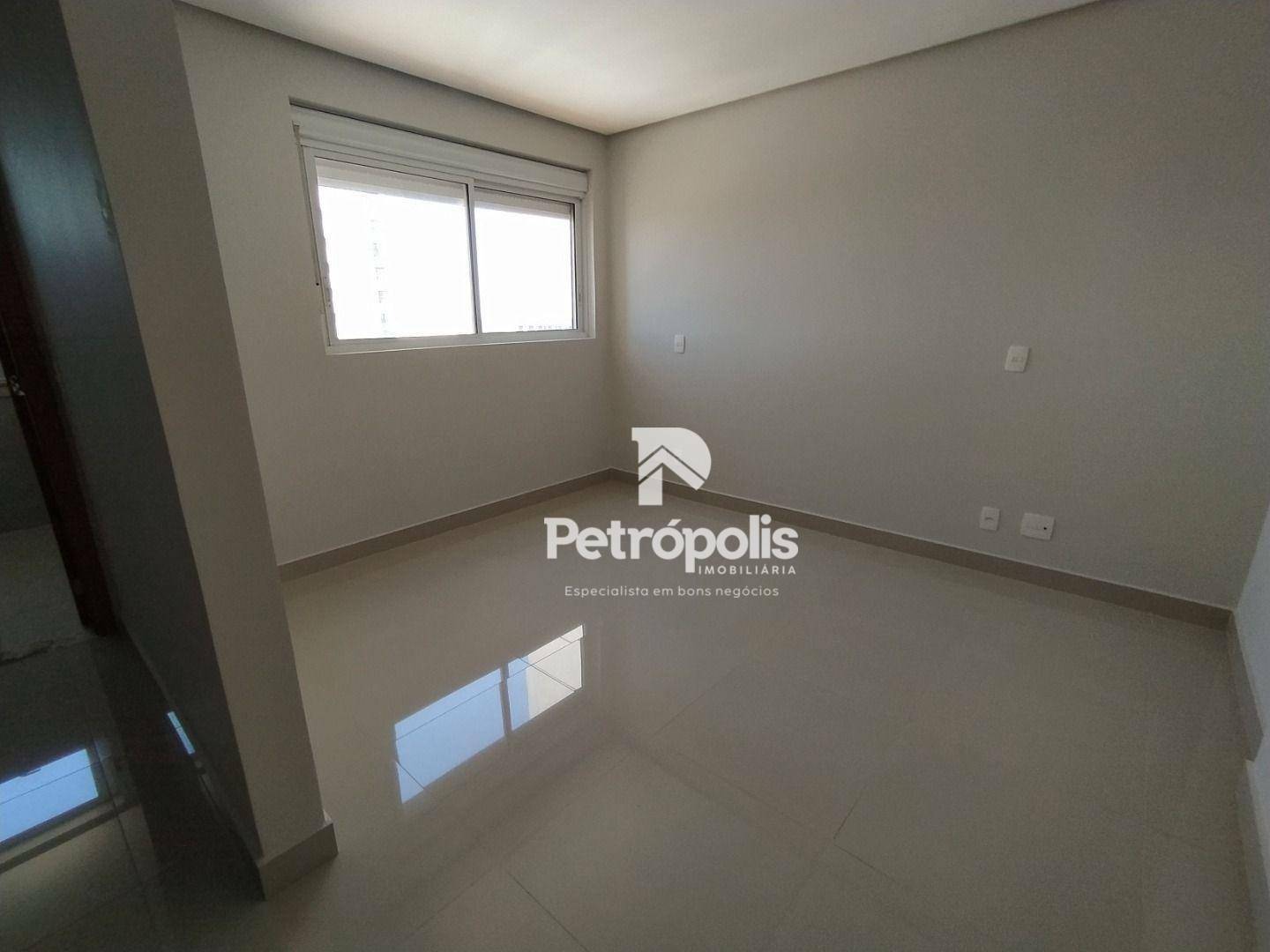 Apartamento à venda com 4 quartos, 330m² - Foto 25