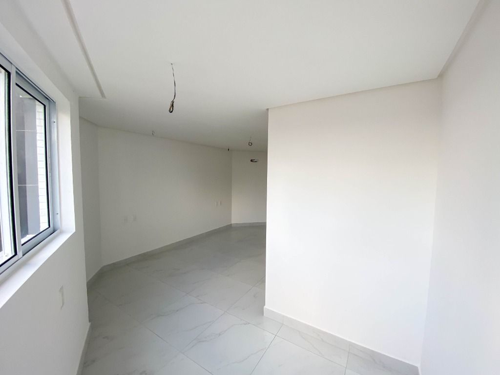 Apartamento à venda com 1 quarto, 49m² - Foto 19