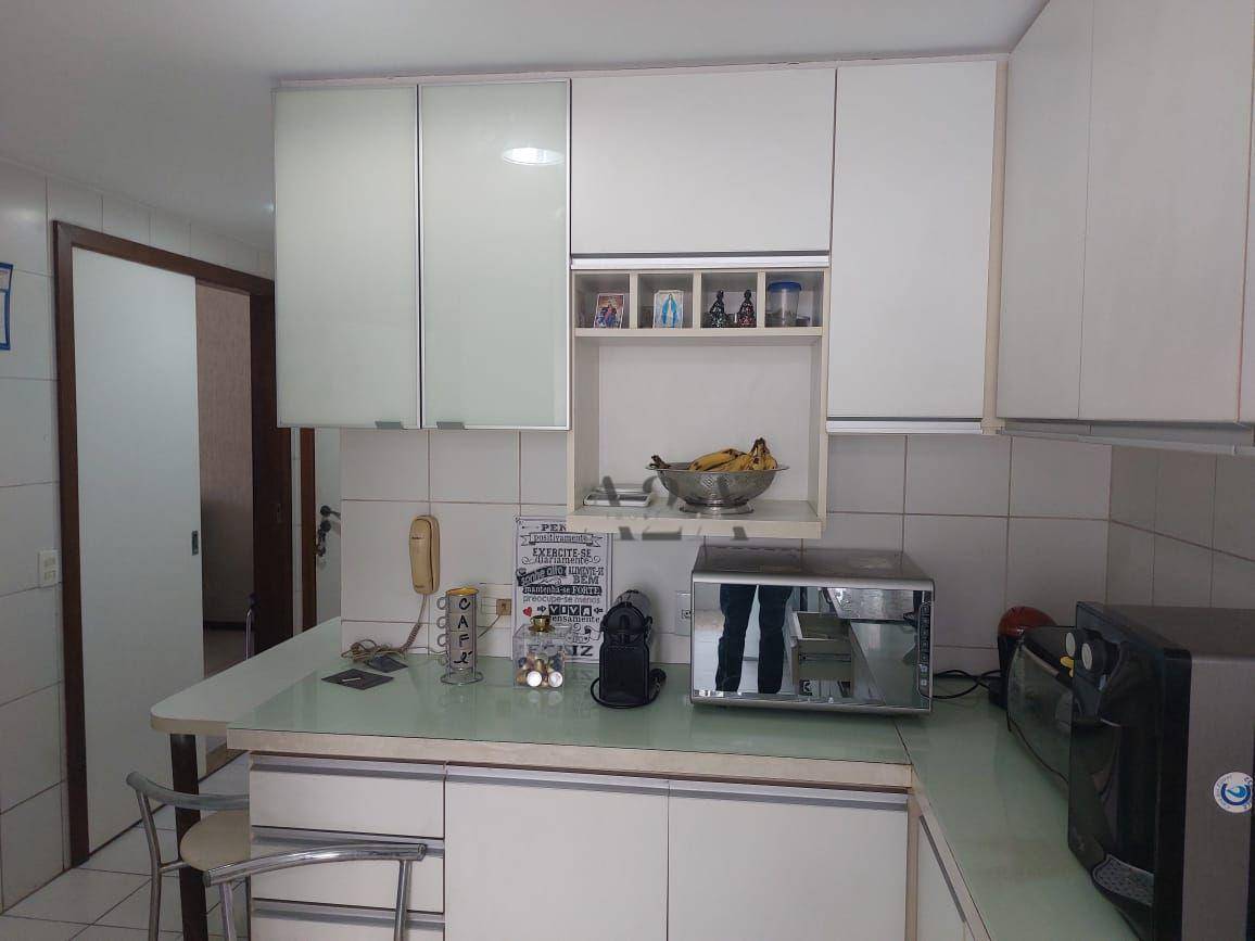 Apartamento à venda com 3 quartos, 115m² - Foto 8