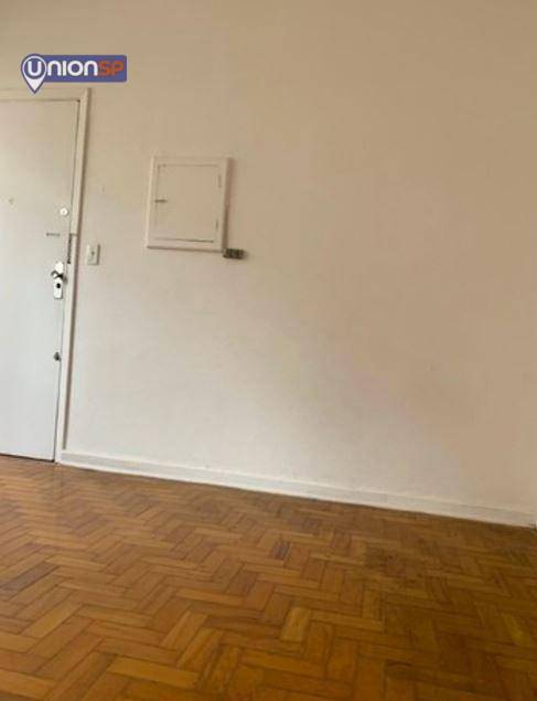 Apartamento à venda com 1 quarto, 40m² - Foto 5