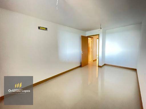 Apartamento à venda com 4 quartos, 264m² - Foto 9