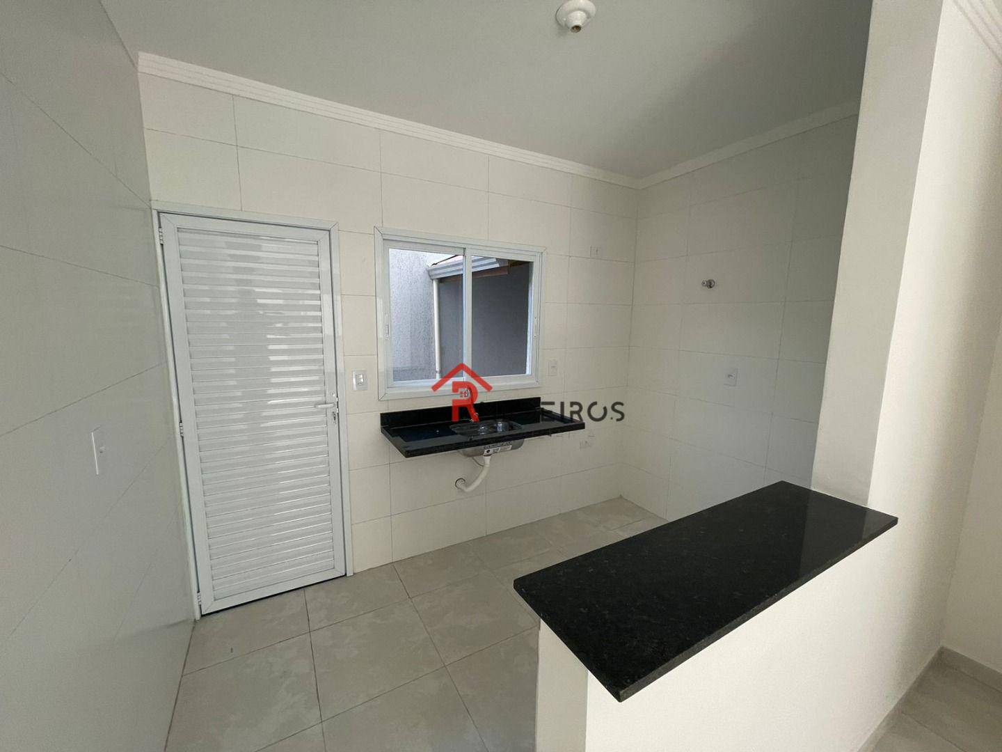 Casa à venda com 2 quartos, 49M2 - Foto 5