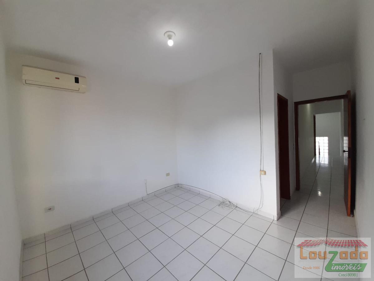 Sobrado à venda com 2 quartos, 131m² - Foto 15