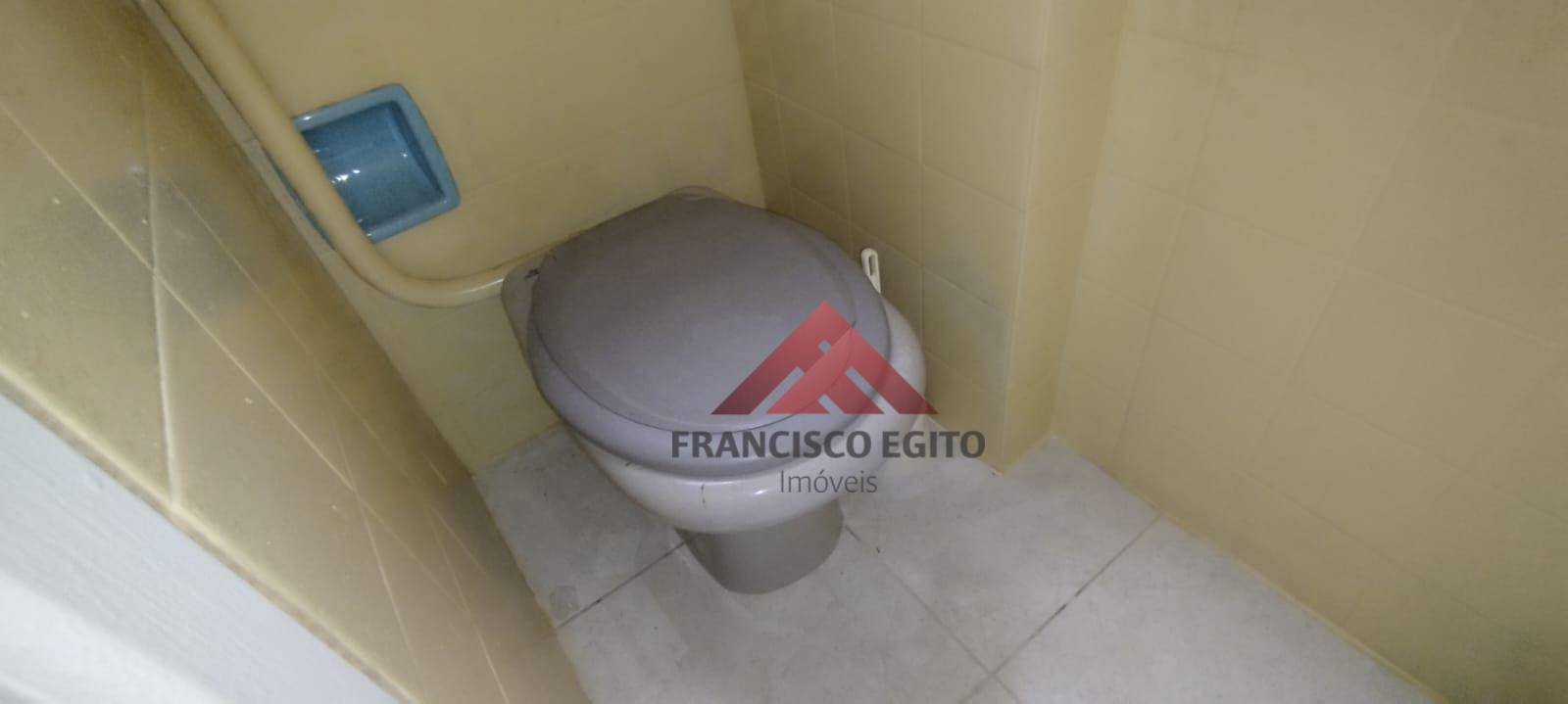 Apartamento à venda com 2 quartos, 70m² - Foto 30