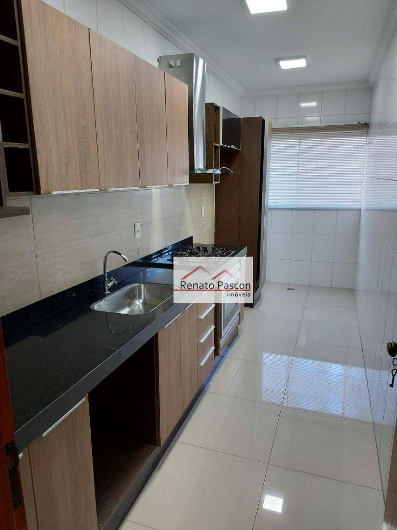 Apartamento à venda com 2 quartos, 69m² - Foto 5