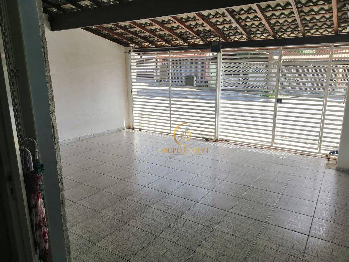 Sobrado à venda com 4 quartos, 197m² - Foto 3