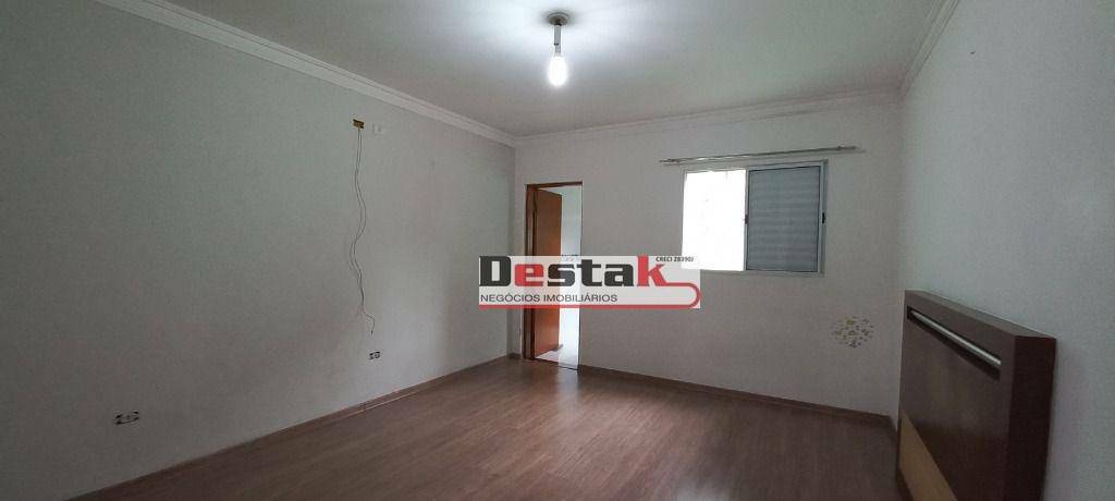 Sobrado à venda com 3 quartos, 160m² - Foto 17