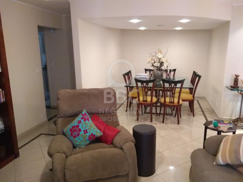 Apartamento à venda com 4 quartos, 157m² - Foto 3