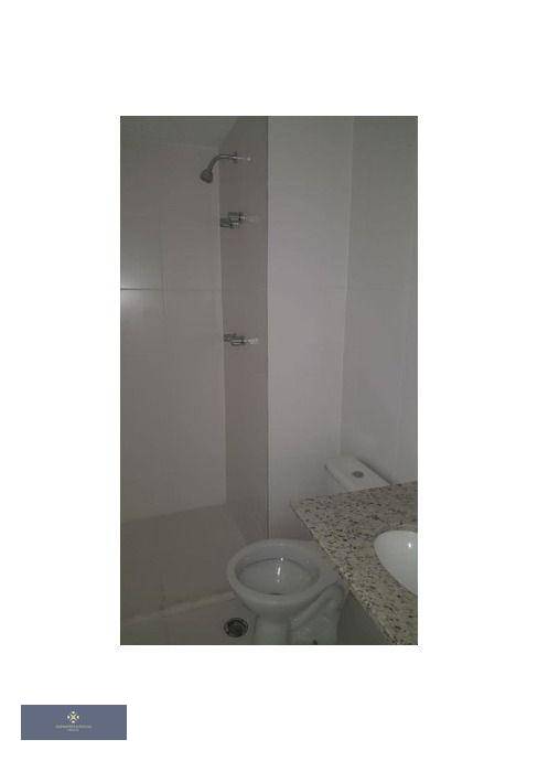 Apartamento à venda com 2 quartos, 68m² - Foto 12