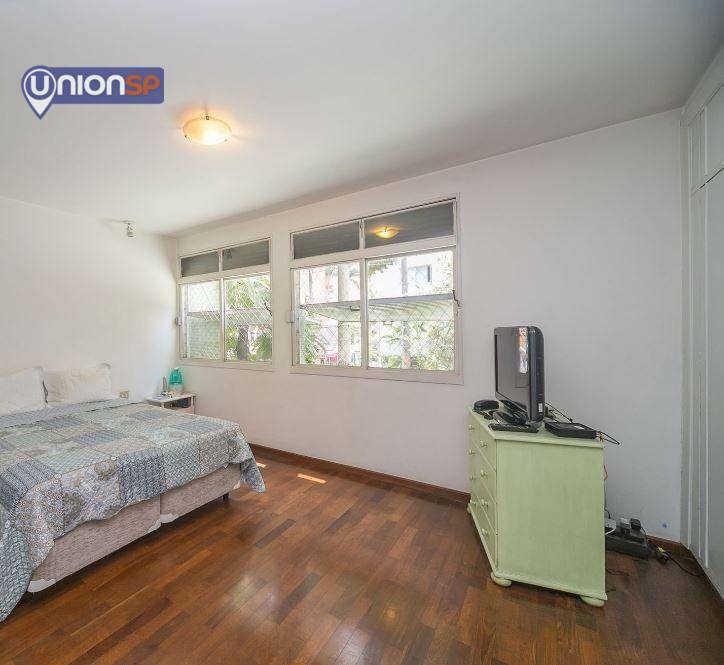 Apartamento à venda com 3 quartos, 165m² - Foto 8