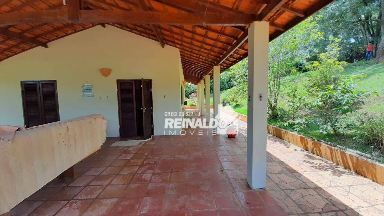 Casa de Condomínio à venda com 3 quartos, 232m² - Foto 18