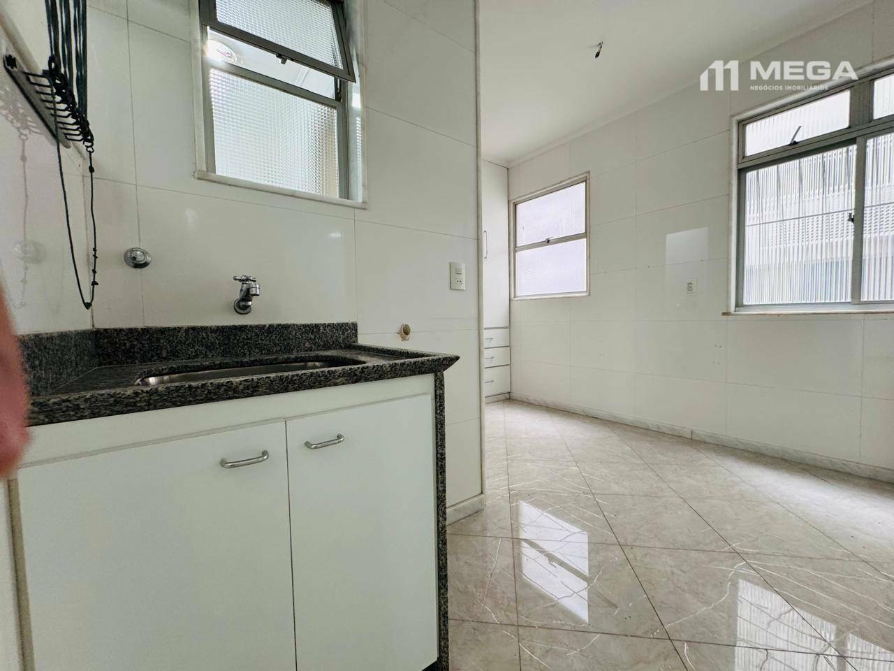 Apartamento à venda com 3 quartos, 130m² - Foto 17