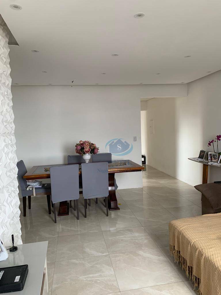 Apartamento à venda com 3 quartos, 125m² - Foto 8