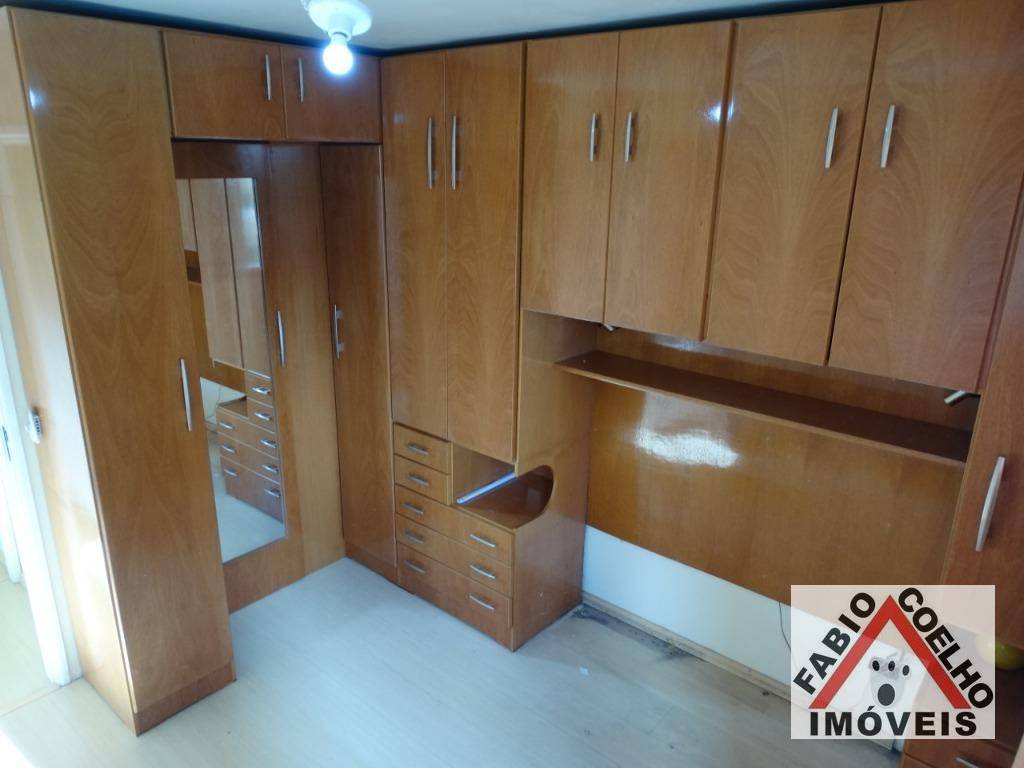 Apartamento à venda com 3 quartos, 75m² - Foto 23