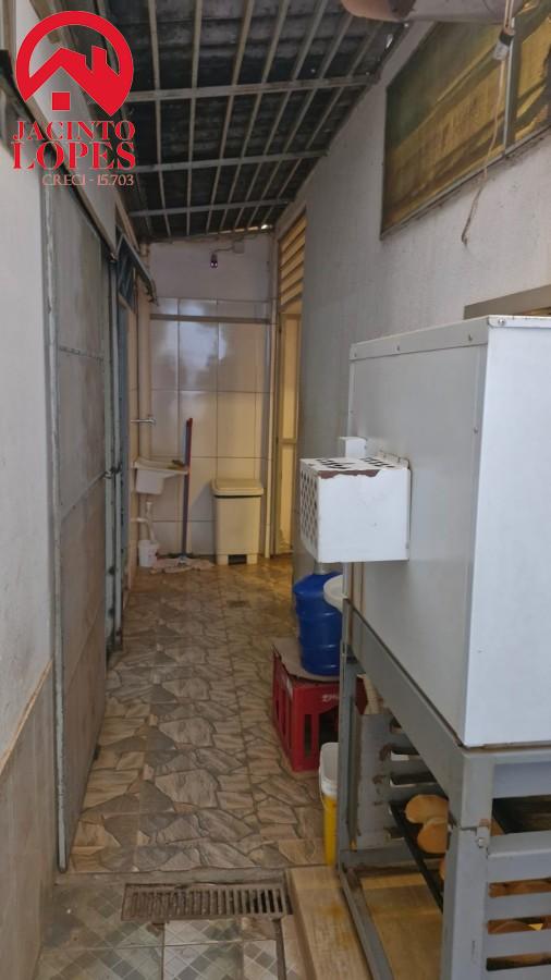 Loja-Salão à venda com 3 quartos, 320m² - Foto 7