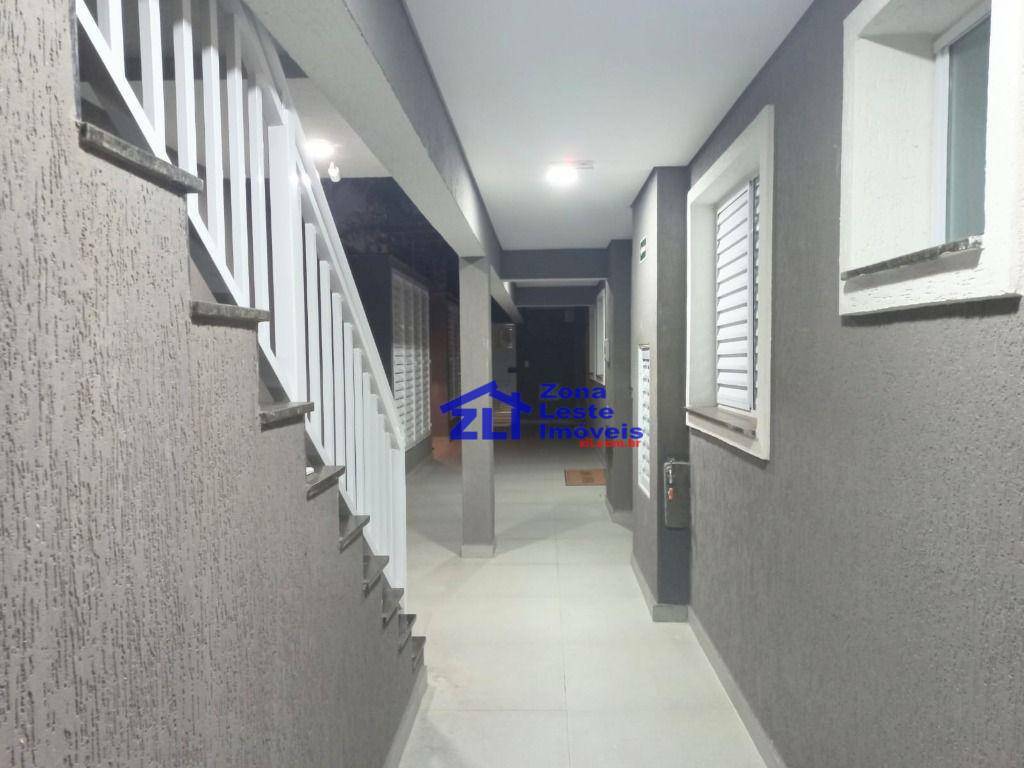 Apartamento à venda com 2 quartos, 39m² - Foto 5