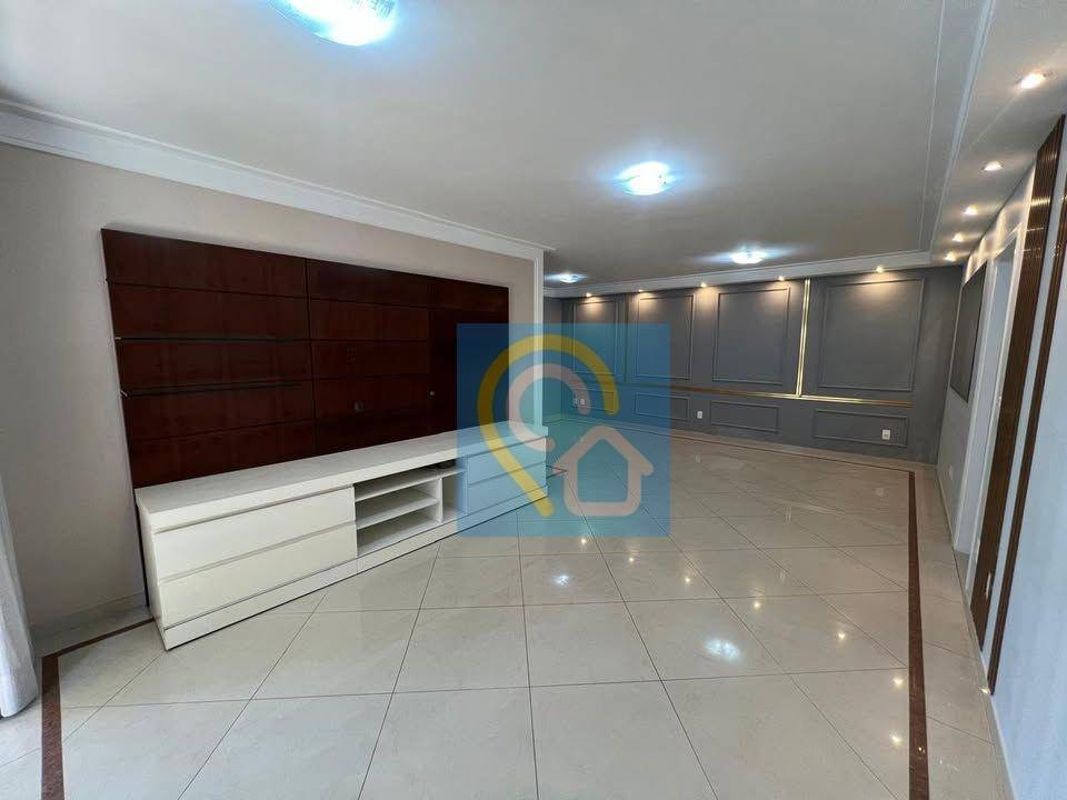 Apartamento, 4 quartos, 177 m² - Foto 1