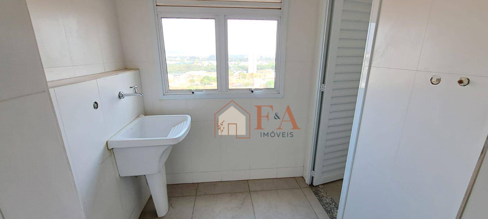 Apartamento à venda com 3 quartos, 107m² - Foto 5