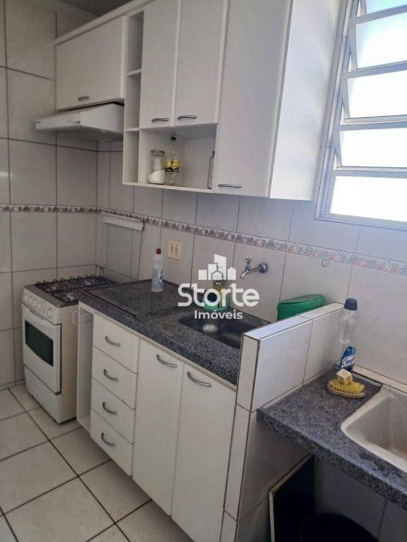 Apartamento à venda com 2 quartos, 46m² - Foto 1