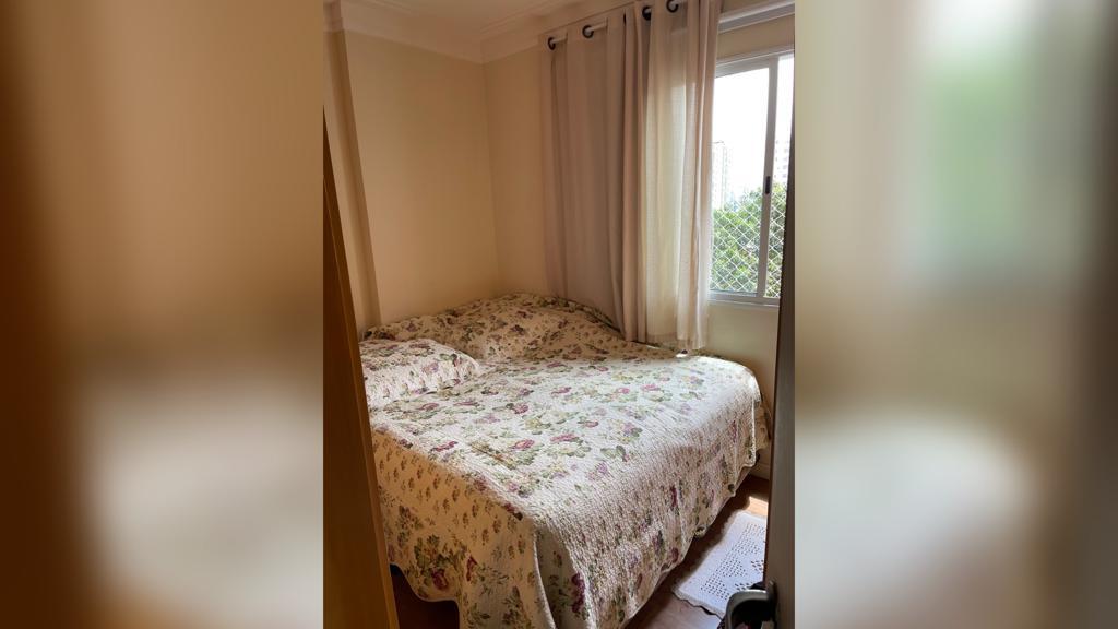 Apartamento à venda com 2 quartos, 61m² - Foto 5