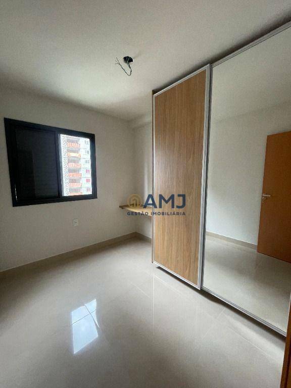 Apartamento à venda com 3 quartos, 77m² - Foto 5