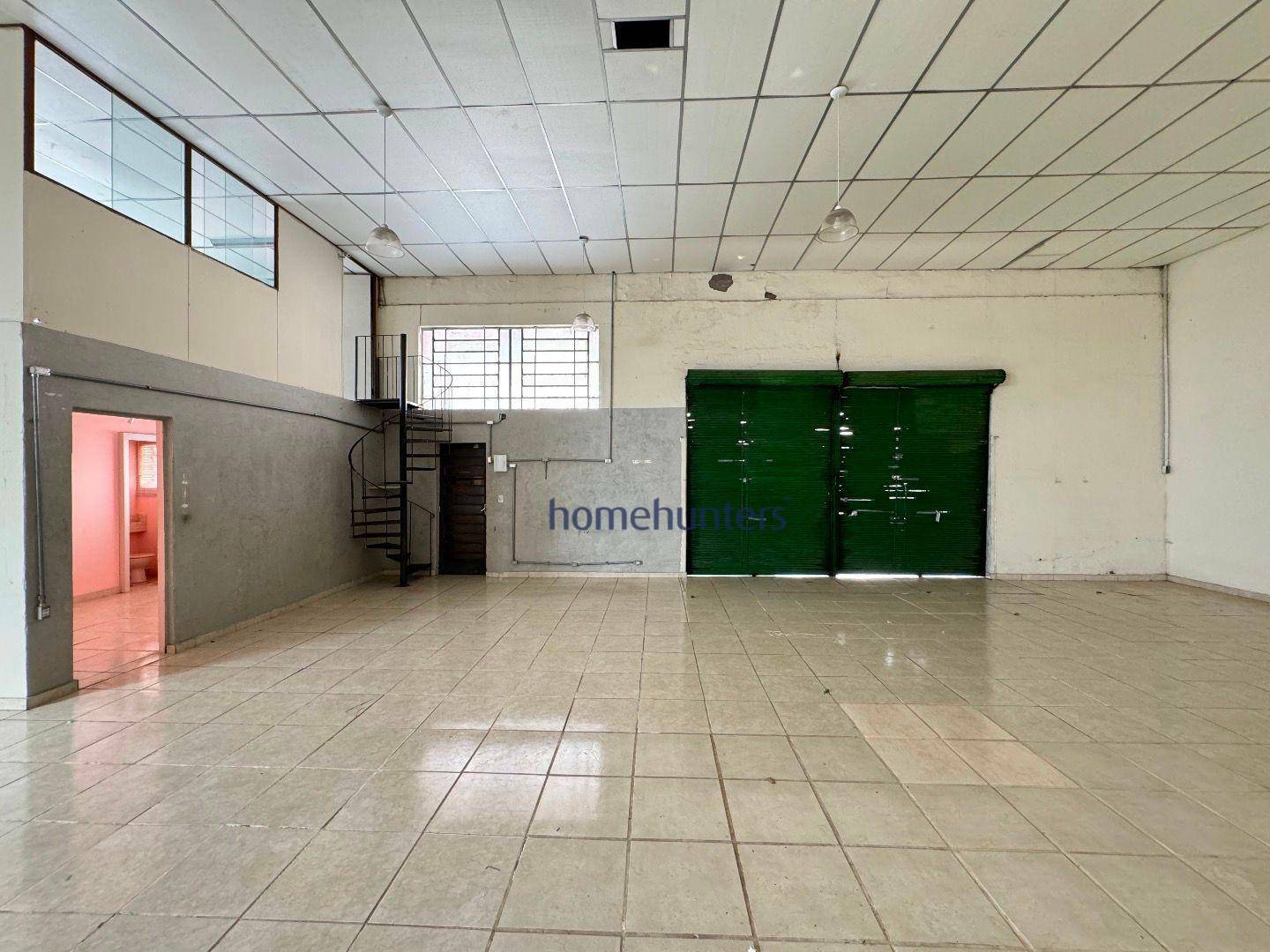 Depósito-Galpão-Armazém para alugar, 300m² - Foto 8