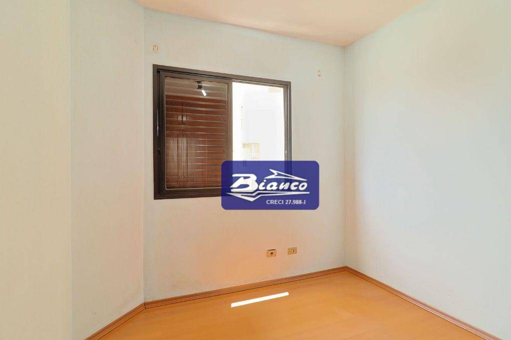 Apartamento à venda com 2 quartos, 62m² - Foto 5