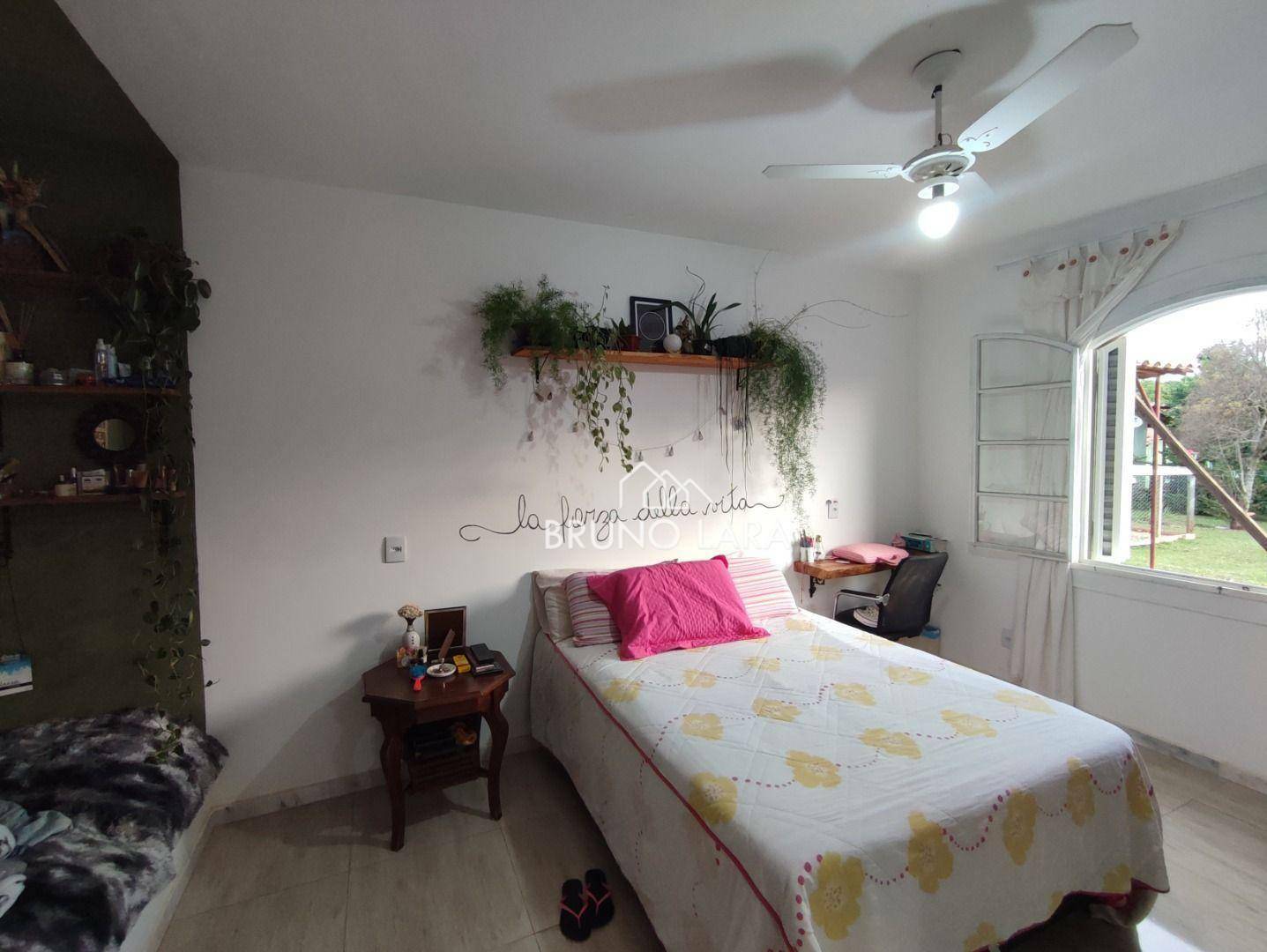 Casa de Condomínio à venda com 3 quartos, 250m² - Foto 42