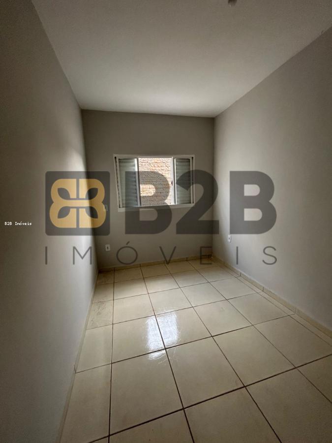 Casa à venda com 1 quarto, 150m² - Foto 13