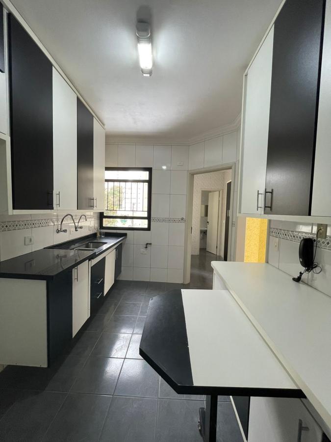 Apartamento para alugar com 3 quartos, 113m² - Foto 5